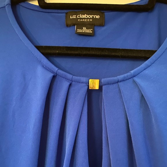 Liz Claiborne Blouse - Picture 2 of 4